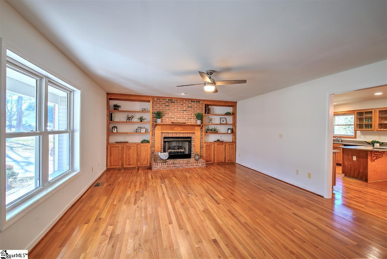 301 Wildmarsh Road Piedmont, SC 29673 - Photo 8 of 36 Gallery Image 8