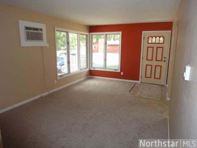 261 Chestnut Street Prescott, WI 54021 - Photo 5 of 14 Gallery Image 5