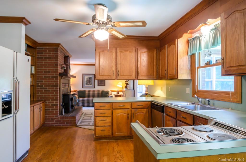 114 Oak Meadow Road Mooresville, NC 28115 - Photo 10 of 24