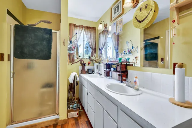 $369,500 | 1401 1st Street, Newport, WA 99156