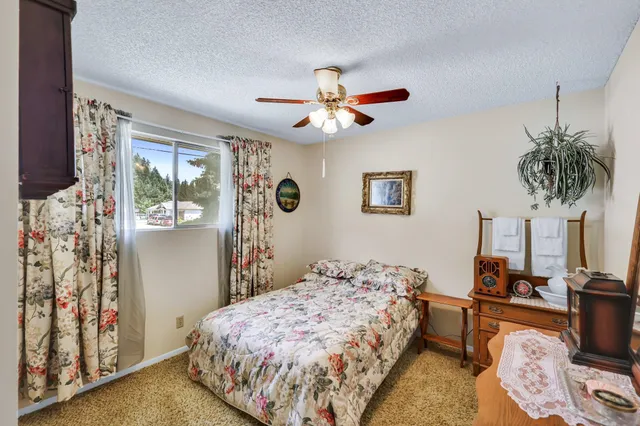 $369,500 | 1401 1st Street, Newport, WA 99156