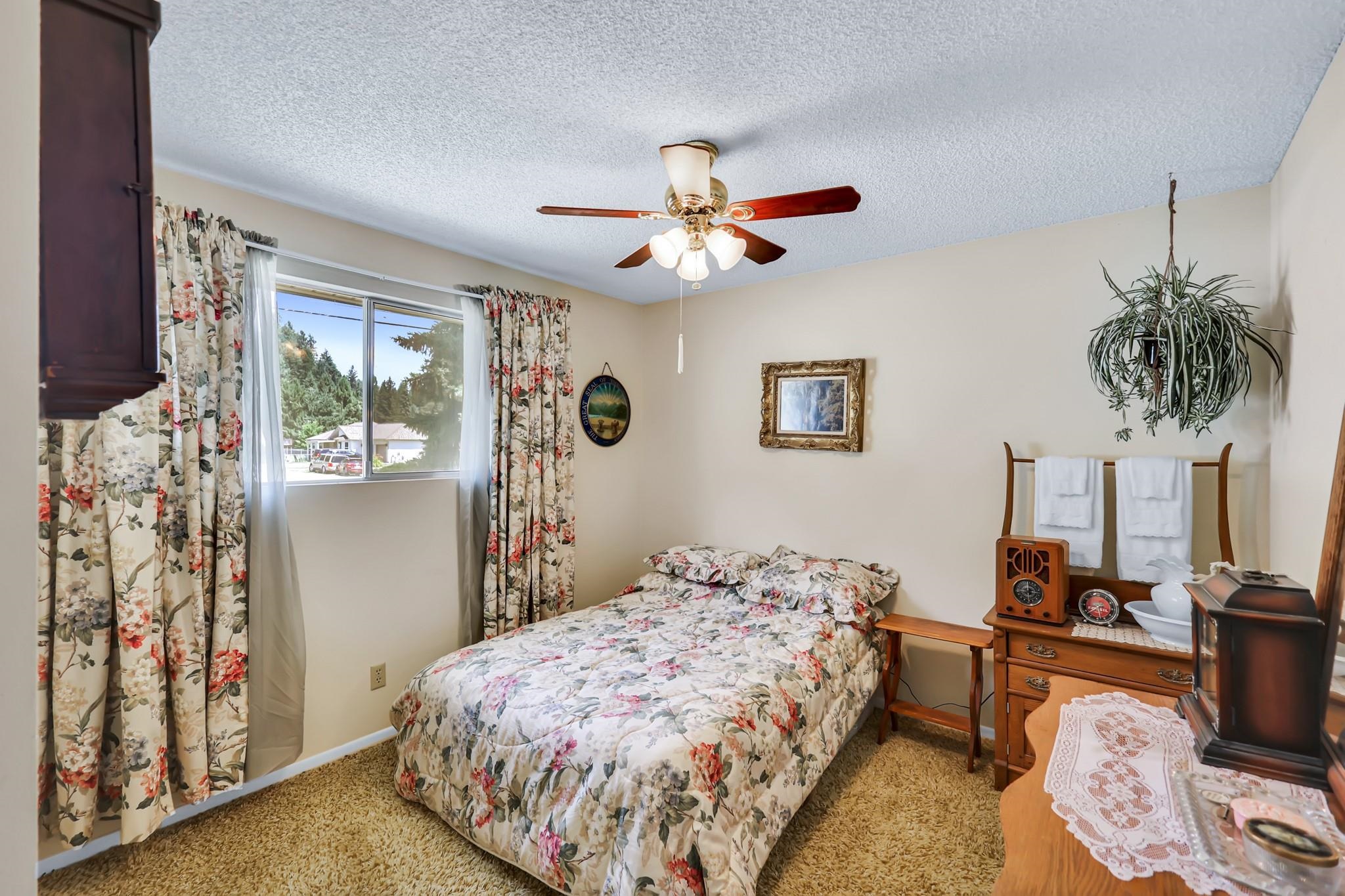 1401 1st Street Newport, WA 99156 - Photo 12 of 31