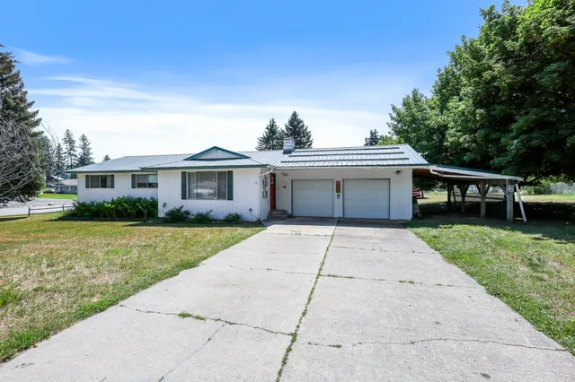 $369,500 | 1401 1st Street, Newport, WA 99156