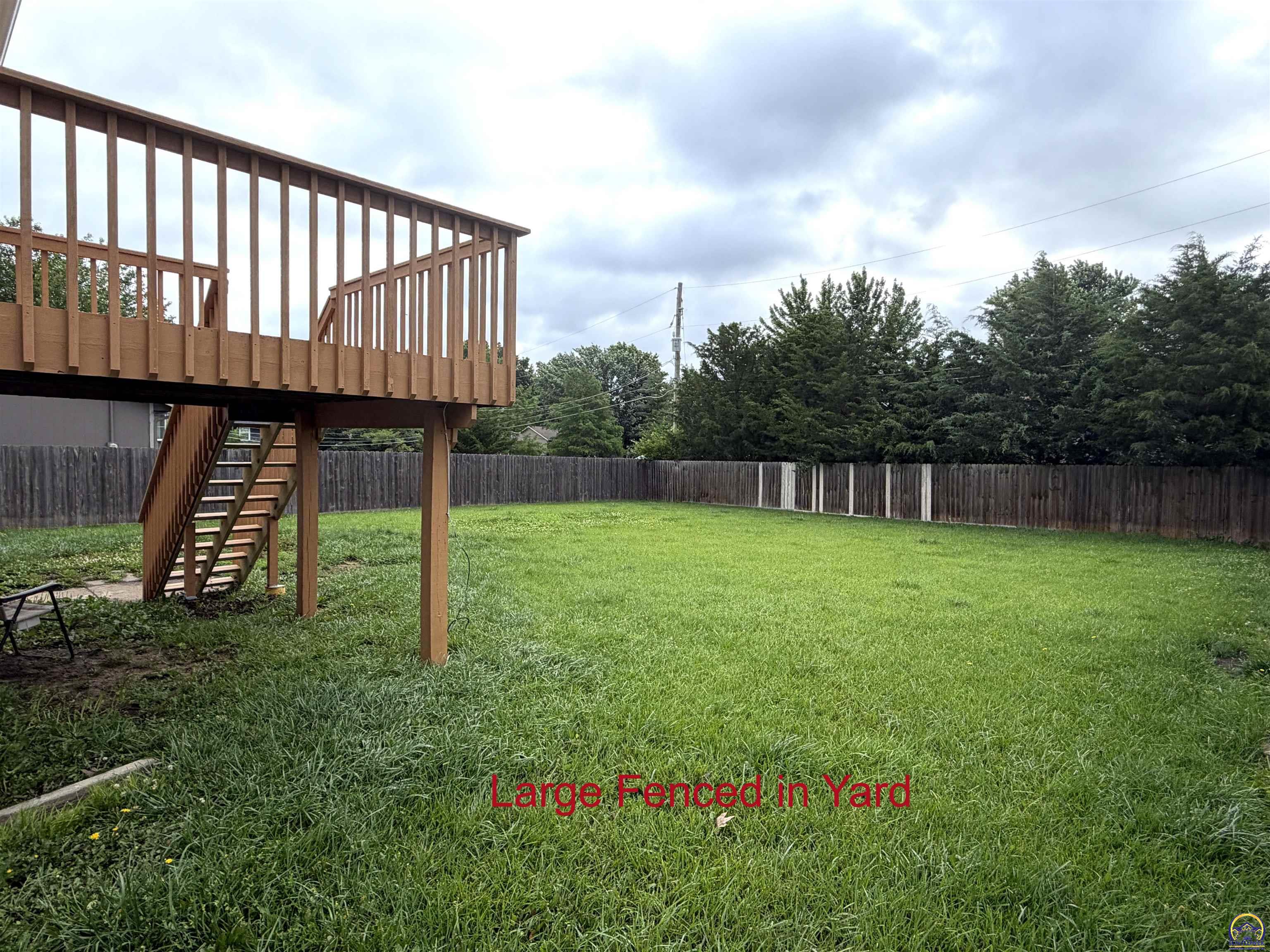 2514 Southwest Maxfield Road Topeka, KS 66614 - Photo 6 of 37