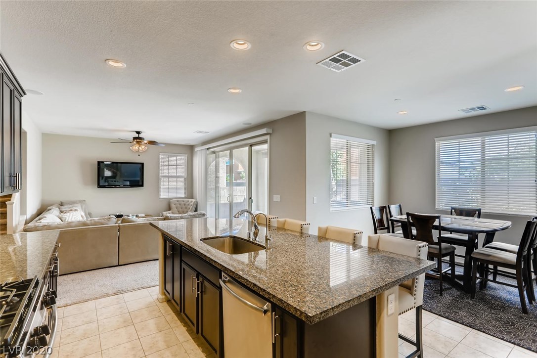 2592 Sable Ridge Street Henderson, NV 89044 - Photo 12 of 28 Gallery Image 12