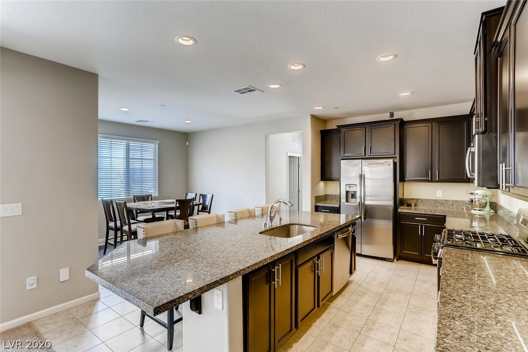 2592 Sable Ridge Street Henderson, NV 89044 - Photo 10 of 28 Gallery Image 10