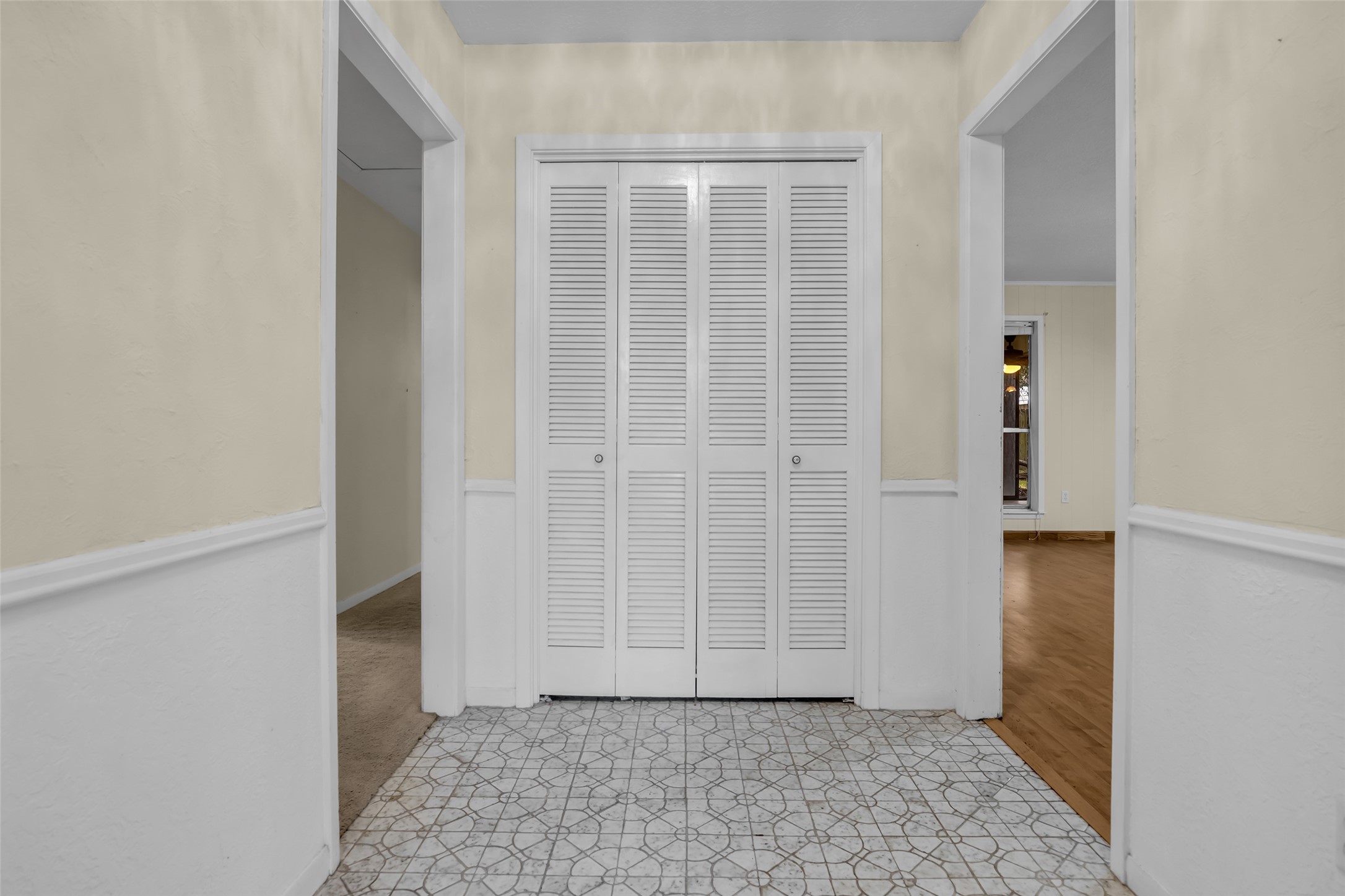 10002 Pinehurst Street Baytown, TX 77521 - Photo 3 of 17