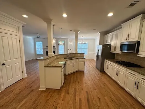 $3,300 | 7540 Jamestown Drive, Alpharetta, GA 30005