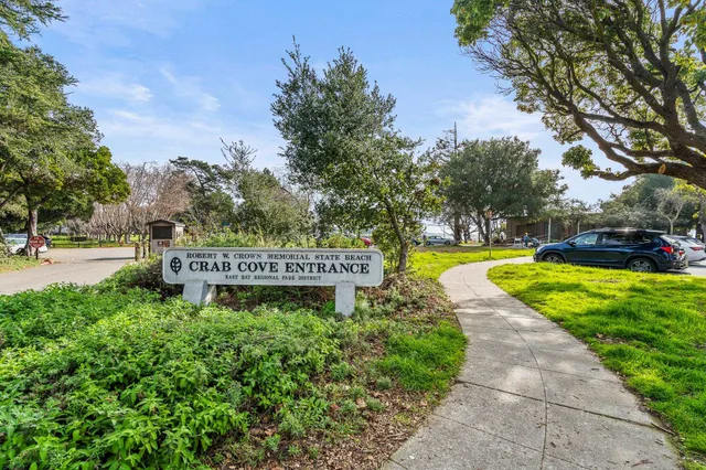 $390,000 | 1305 Webster Street, Unit C102, Alameda, CA 94501