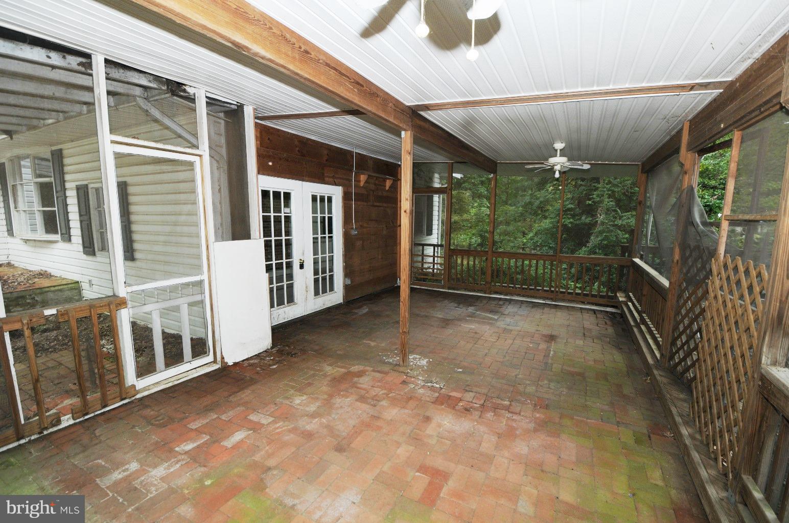 8334 Woodland Road Pasadena, MD 21122 - Photo 21 of 26 Exterior (General)