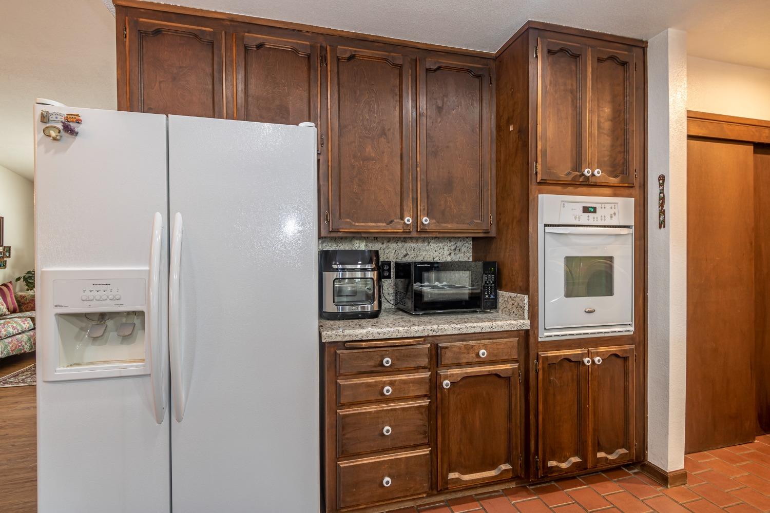 44800 Ahwahnee Acres Road Ahwahnee, CA 93601 - Photo 13 of 58