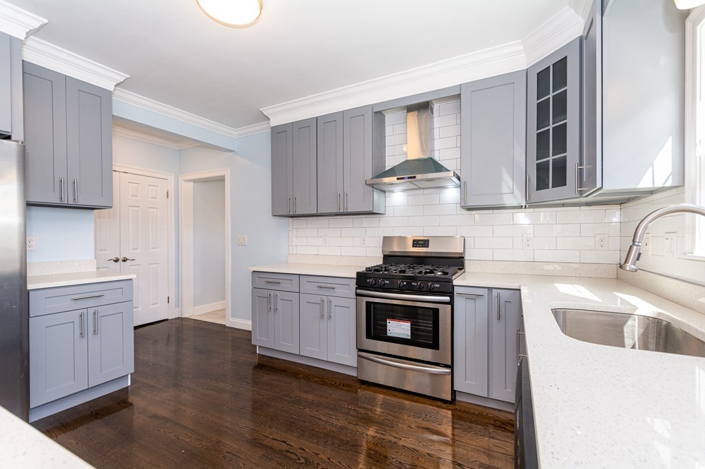 72 Main Street Quincy, MA 02169 - Photo 9 of 42