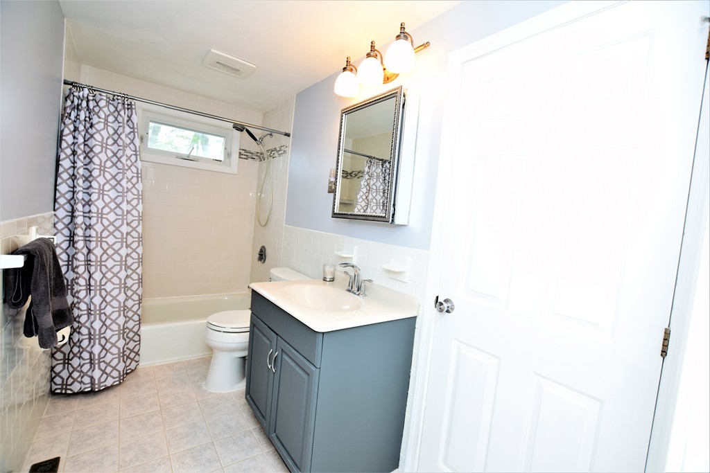 28 Longfellow Road Northborough, MA 01532 - Photo 14 of 30 Gallery Image 14