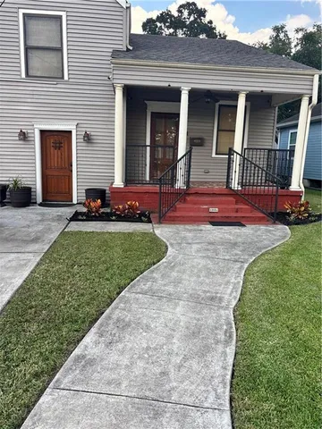 $3,000 | 4931 Arts Street, New Orleans, LA 70122