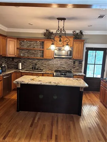 $3,000 | 4931 Arts Street, New Orleans, LA 70122