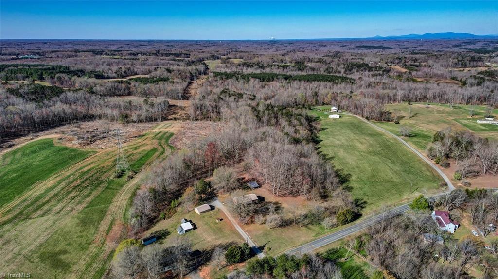 650 Huffines Mill Road Reidsville, NC 27320 - Photo 5 of 35 Gallery Image 5