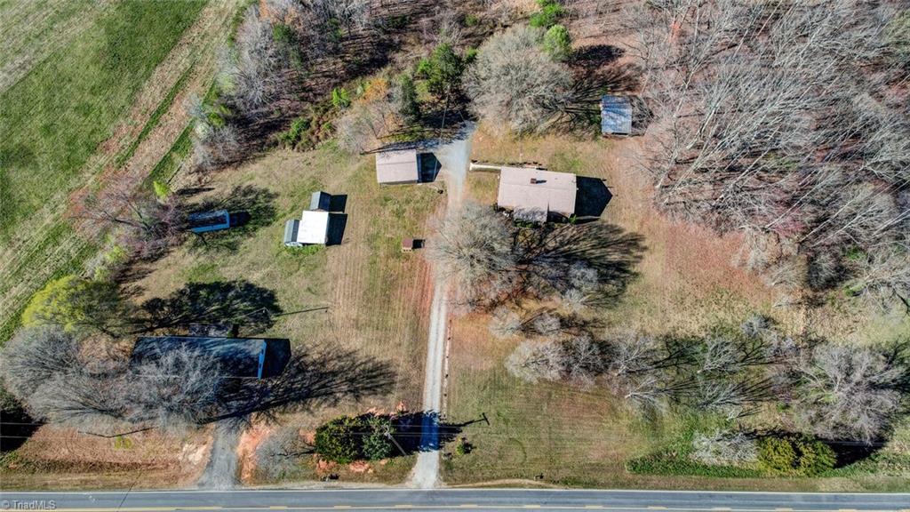 650 Huffines Mill Road Reidsville, NC 27320 - Photo 7 of 35 Gallery Image 7