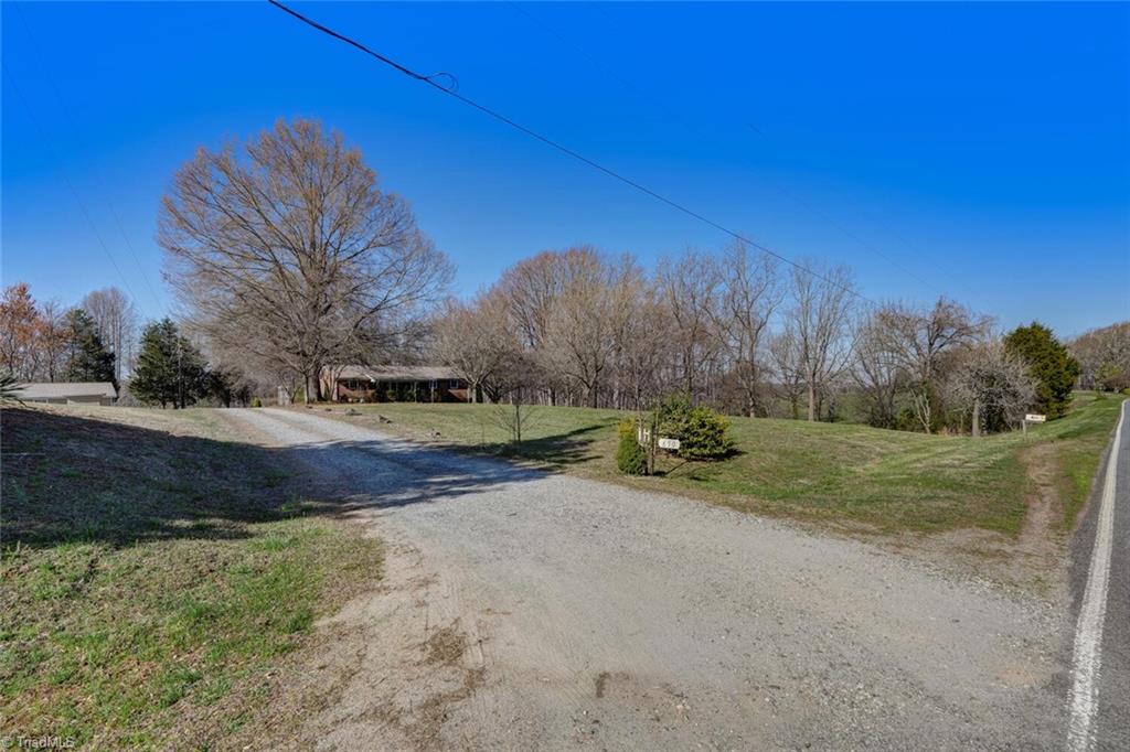 650 Huffines Mill Road Reidsville, NC 27320 - Photo 8 of 35 Gallery Image 8