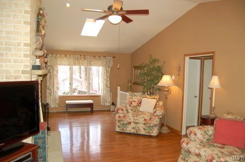 5775 Limeport Road Emmaus, PA 18049 - Photo 2 of 39 Gallery Image 2