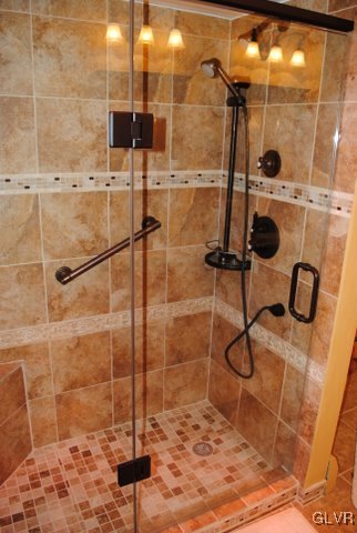 5775 Limeport Road Emmaus, PA 18049 - Photo 33 of 39 Gallery Image 33