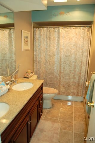 5775 Limeport Road Emmaus, PA 18049 - Photo 36 of 39 Gallery Image 36