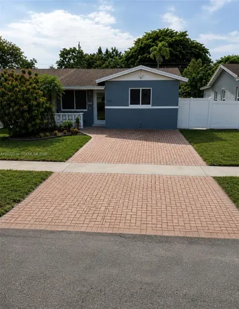 $2,300 | Lauderhill, Lauderhill, FL 33313