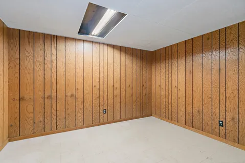 $450,000 | 1040 Beau Brummel Court, Sleepy Hollow, IL 60118