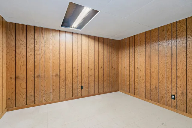 $450,000 | 1040 Beau Brummel Court, Sleepy Hollow, IL 60118