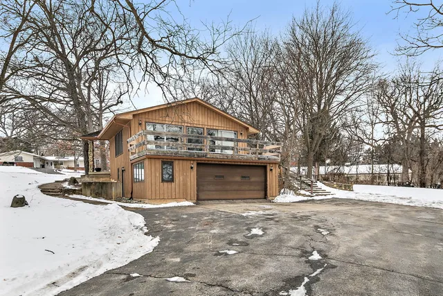 $450,000 | 1040 Beau Brummel Court, Sleepy Hollow, IL 60118