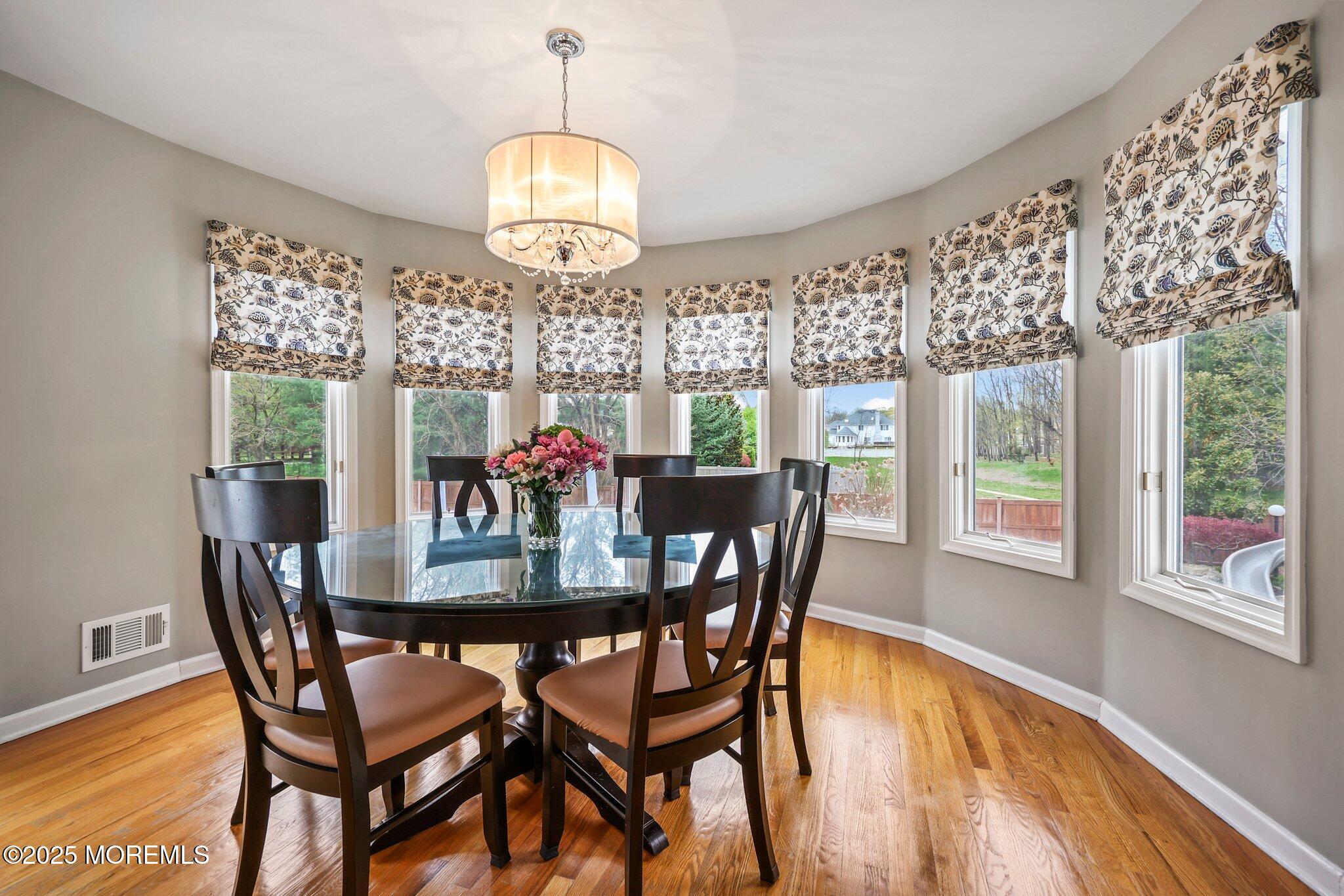 191 Robertsville Road Freehold, NJ 07728 - Photo 15 of 58 eat-in area