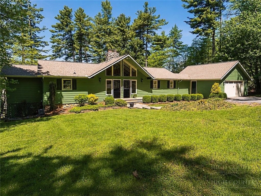 442 Country Club Road Glade Valley, NC 28627 - Photo 1 of 34 Gallery Image 1