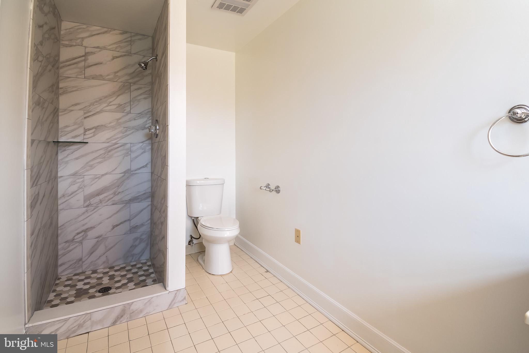 5601 Good Luck Road Riverdale, MD 20737 - Photo 57 of 113