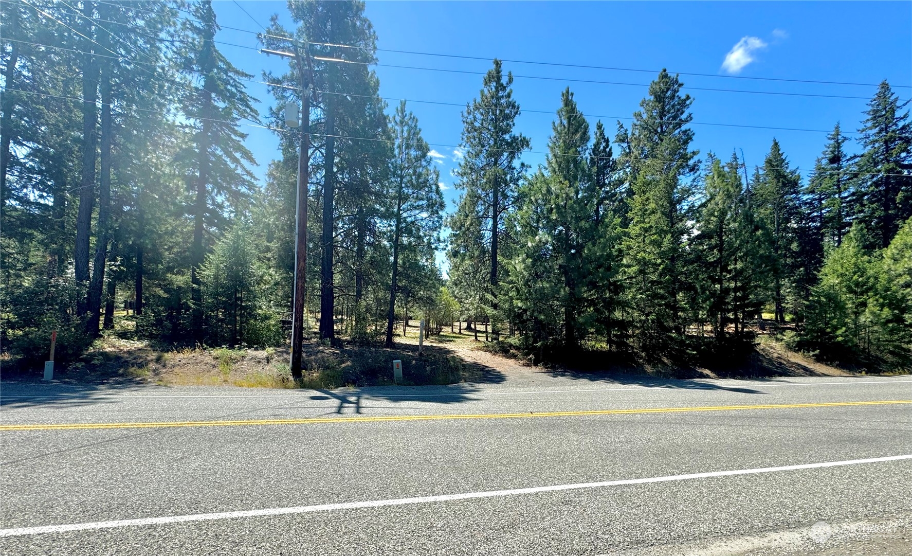6800 Upper Peoh Point Road Cle Elum, WA 98922 - Photo 1 of 18 Gallery Image 1
