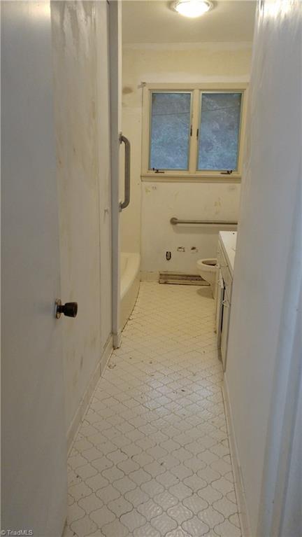 1754 Jackson Lake Road High Point, NC 27263 - Photo 23 of 30 Hallway bathroom with a tub/shower