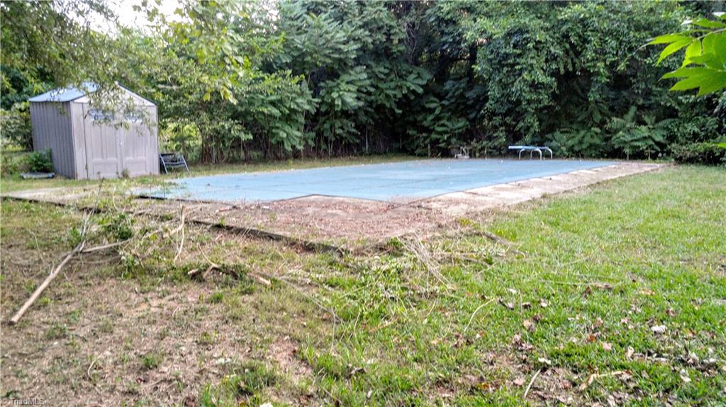 1754 Jackson Lake Road High Point, NC 27263 - Photo 30 of 30 In ground pool!