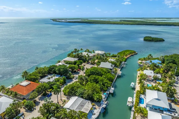 $3,750,000 | 755 Sawyer Drive, Cudjoe, FL 33042