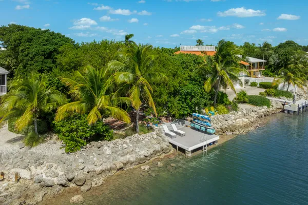 $3,750,000 | 755 Sawyer Drive, Cudjoe, FL 33042