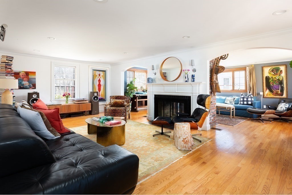 210 Beverly Road Brookline, MA 02467 - Photo 7 of 32 Gallery Image 7