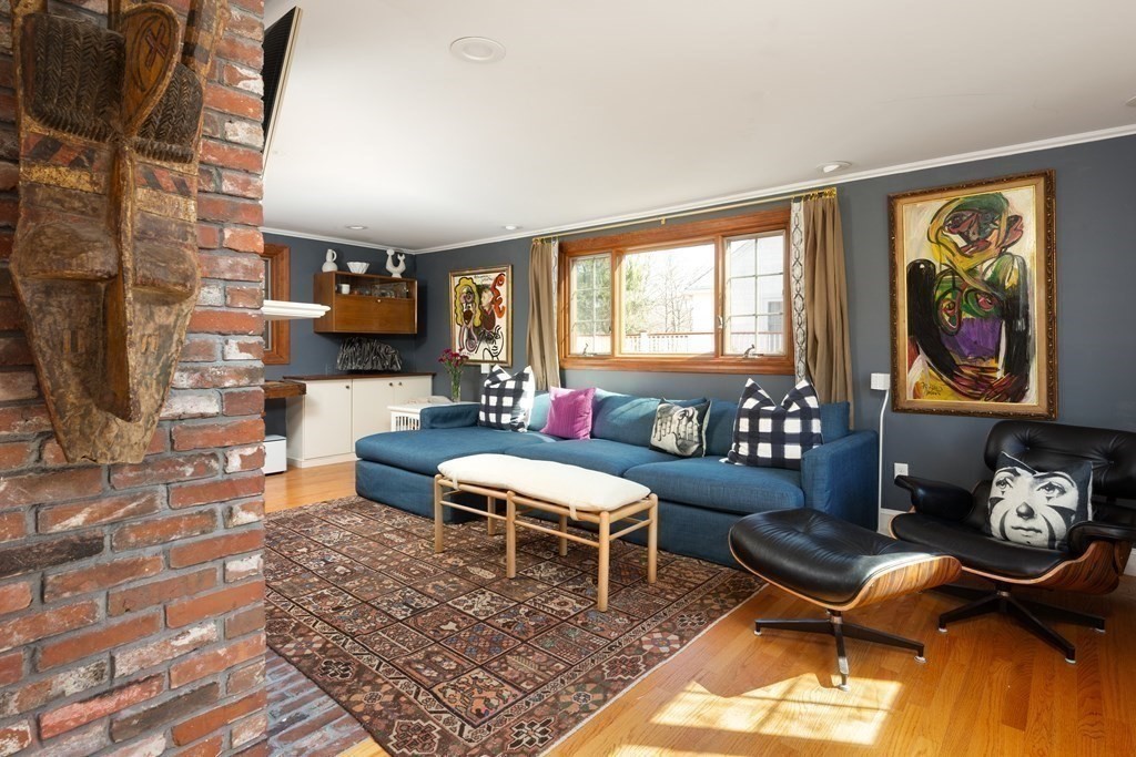 210 Beverly Road Brookline, MA 02467 - Photo 10 of 32 Gallery Image 10