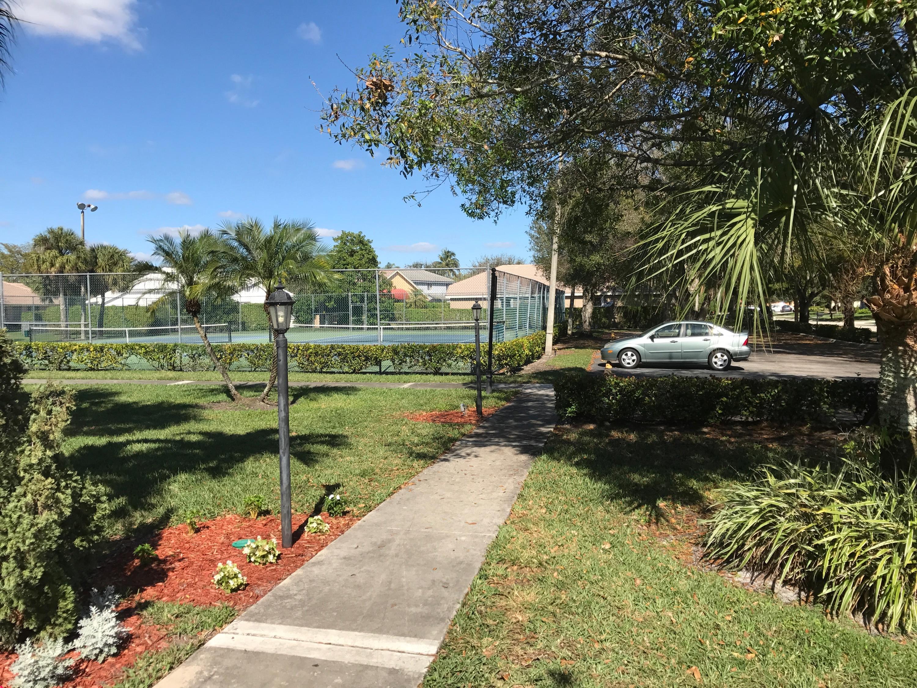 22329 Rushmore Place Boca Raton, FL 33428 - Photo 29 of 31 IMG_0517.JPG