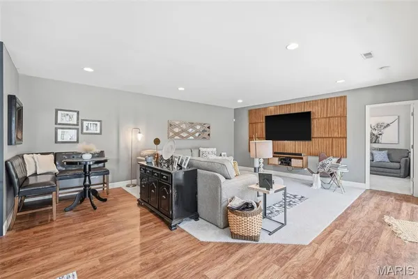 $735,000 | 301 Red Wing Court, Troy, MO 63379
