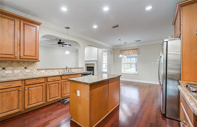 $3,600 | 3730 Arundel Gardens Lane, Sugar Land, TX 77498