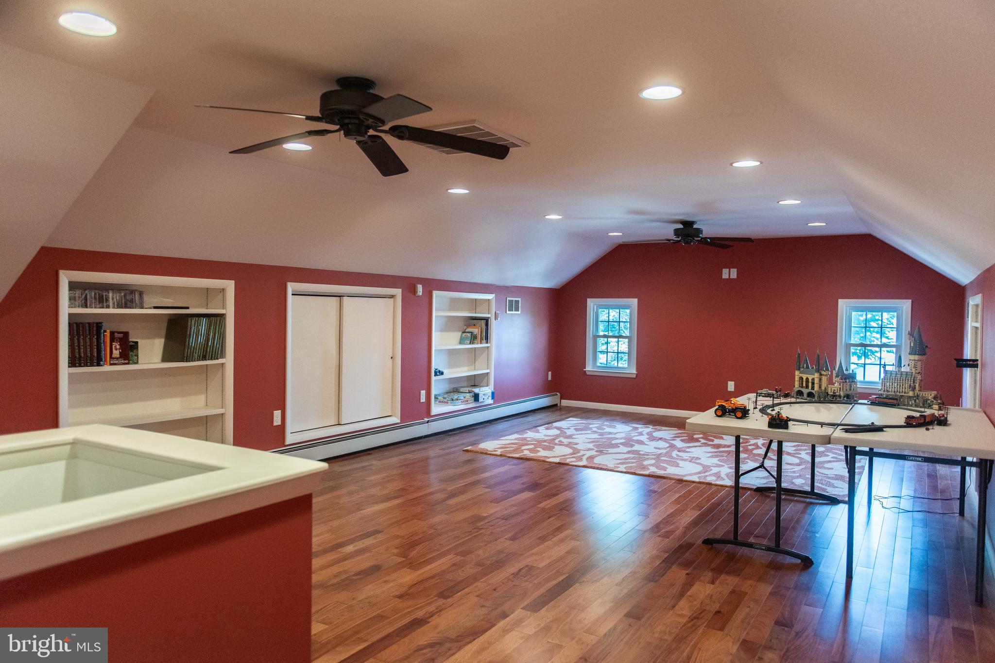 371 Elm Avenue Hershey, PA 17033 - Photo 29 of 41
