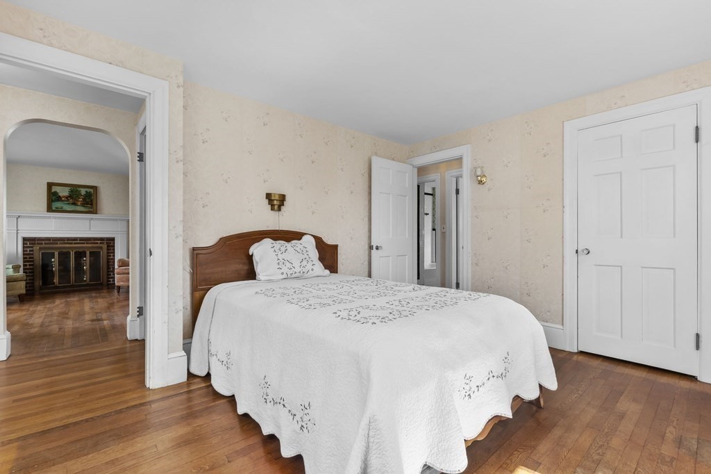 5 Bass River Road Beverly, MA 01915 - Photo 11 of 26 Gallery Image 11