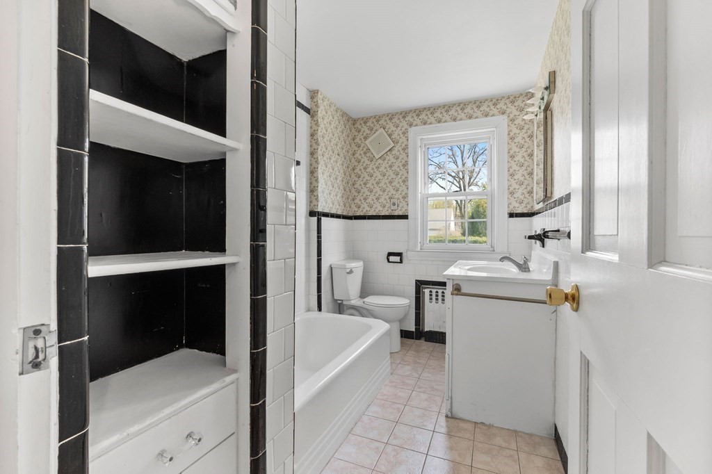 5 Bass River Road Beverly, MA 01915 - Photo 16 of 26 Gallery Image 16