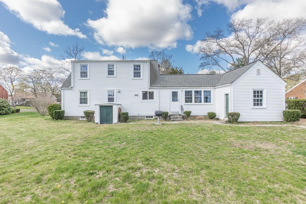 5 Bass River Road Beverly, MA 01915 - Photo 4 of 26 Gallery Image 4