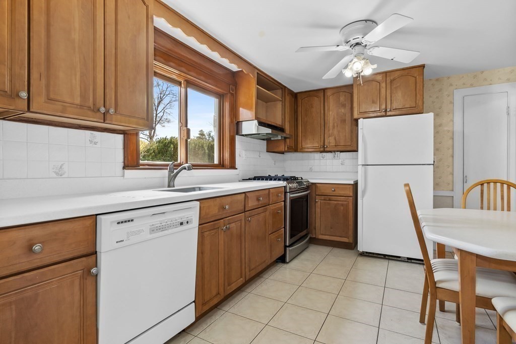 5 Bass River Road Beverly, MA 01915 - Photo 9 of 26 Gallery Image 9