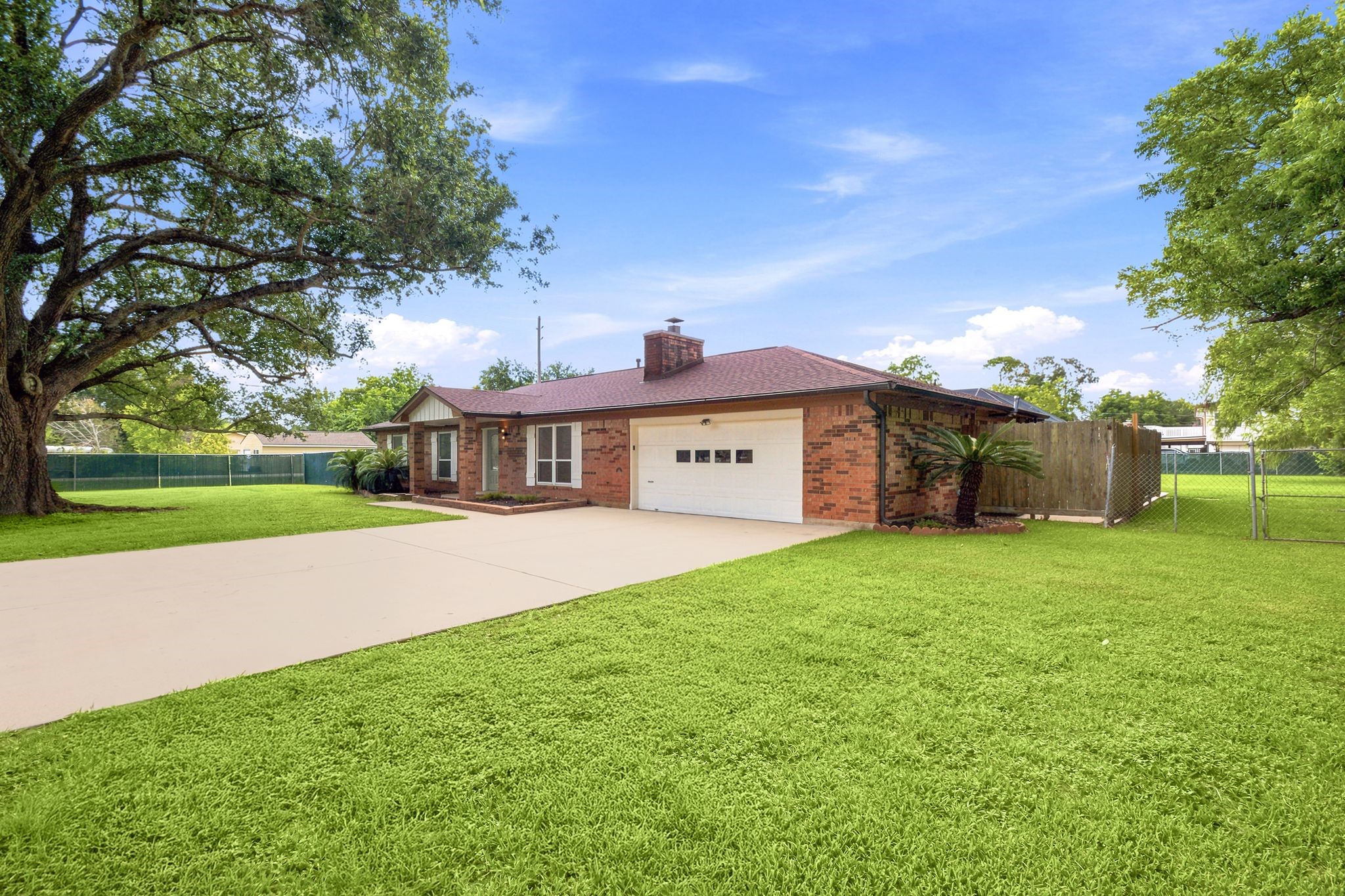 12211 3rd Street Santa Fe, TX 77510 - Photo 6 of 44