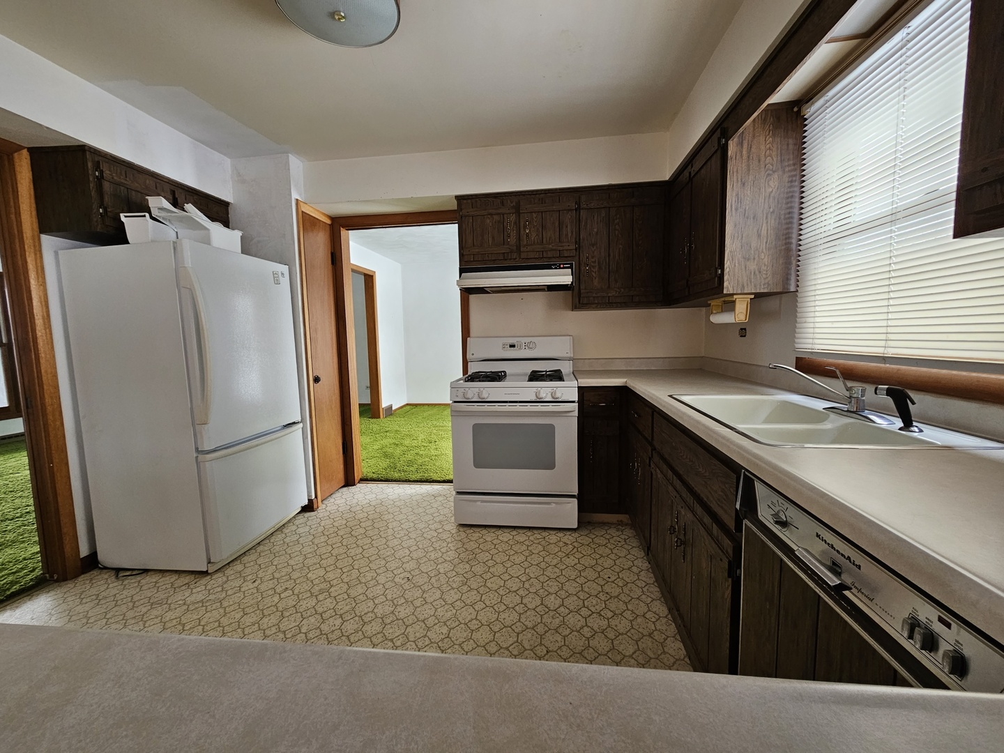 39120 North Winchester Road Wadsworth, IL 60083 - Photo 8 of 25 Gallery Image 8