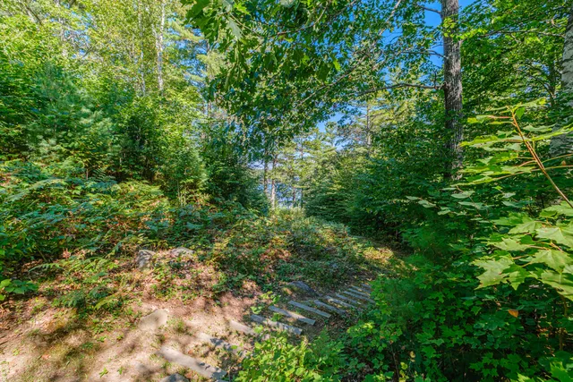 $699,000 | 13-16 Joyal Hill Lane, Casco, ME 04015